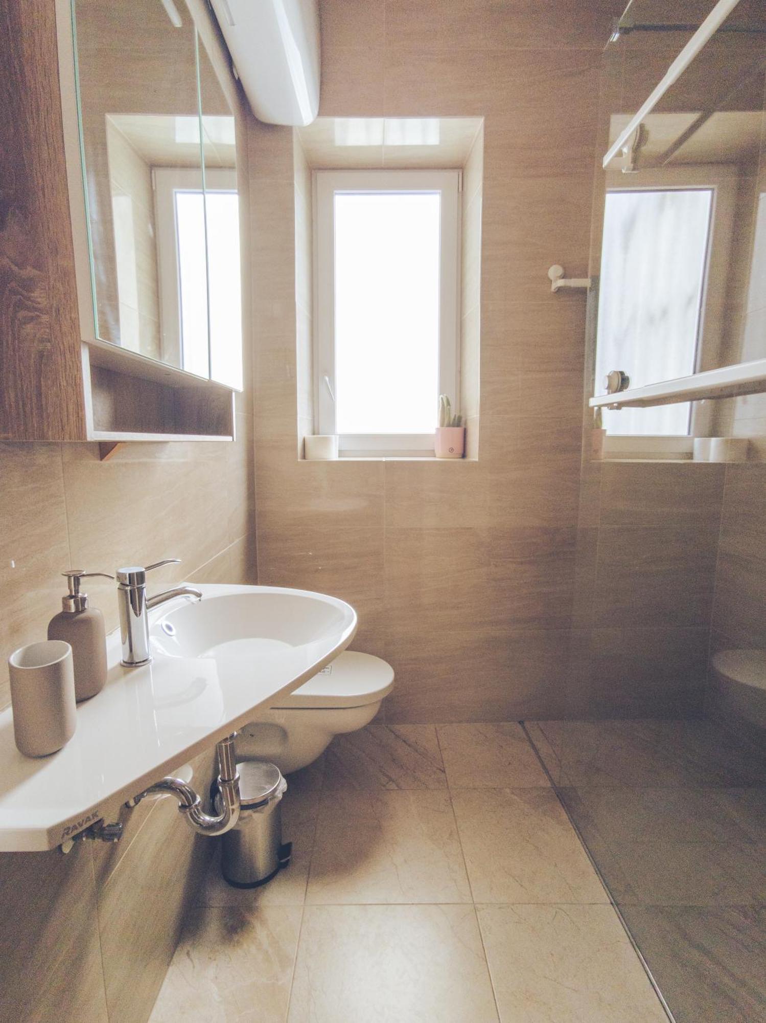Oltec Apartment Брно Экстерьер фото
