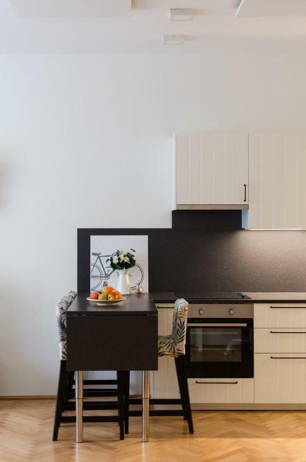Oltec Apartment Брно Экстерьер фото