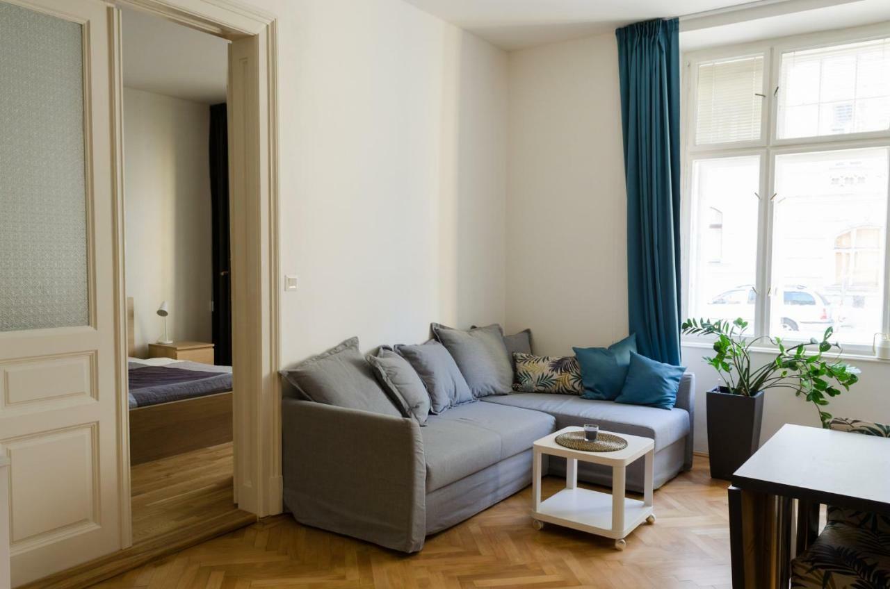 Oltec Apartment Брно Экстерьер фото